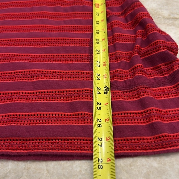 Prana | Mesh Hooded Swim Coverup | Purple Red | Medium - Picture 11 of 13